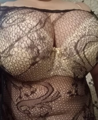 Ласковая и страстная брюнетка ждет тебя для незабываемых встреч. Погрузись в мир наслаждения и расслабления в моих объятиях. Обещаю - не разочарую! 10364, 32 года